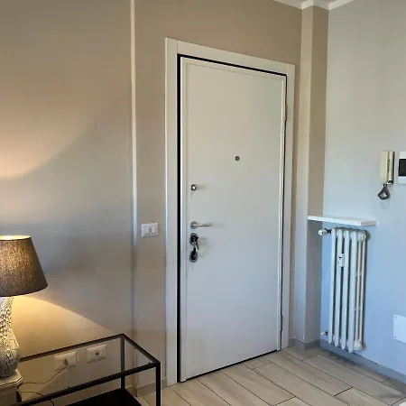 Garibaldi 46 Διαμέρισμα