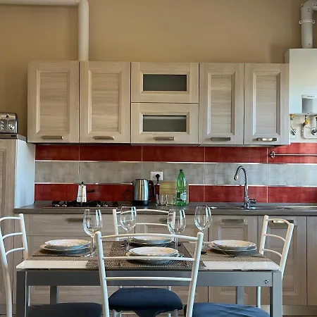 Garibaldi 46 Διαμέρισμα Βερμπάνια